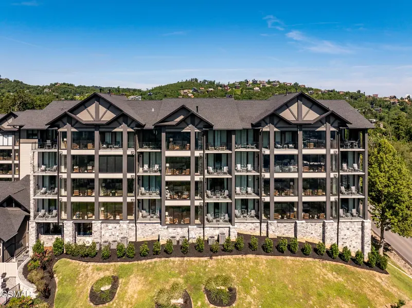 855 Campbell Lead Road #303, Gatlinburg, TN 37738