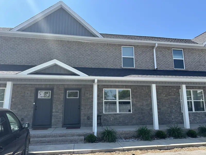 705 Haley St #B, Lafayette, TN 37083