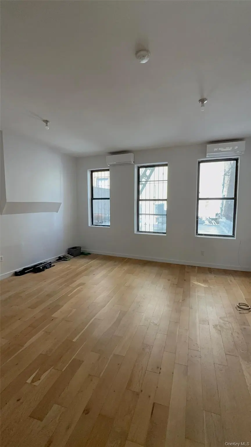2807 3rd AVE, Bronx, NY 10455