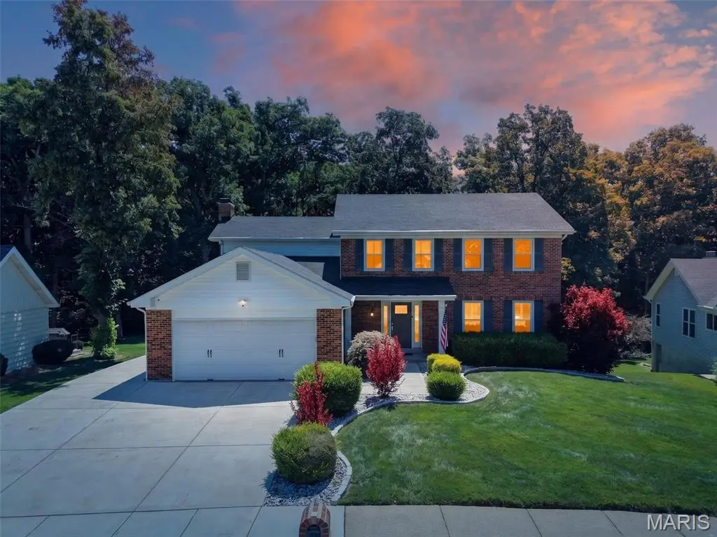 874 Sugar Hill DR, Manchester, MO 63021