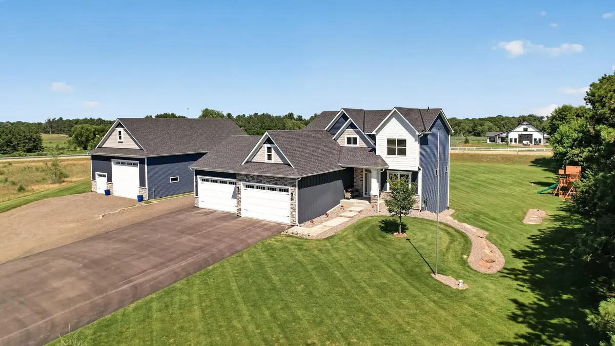 20011 Grouse ST NW, Oak Grove, MN 55011