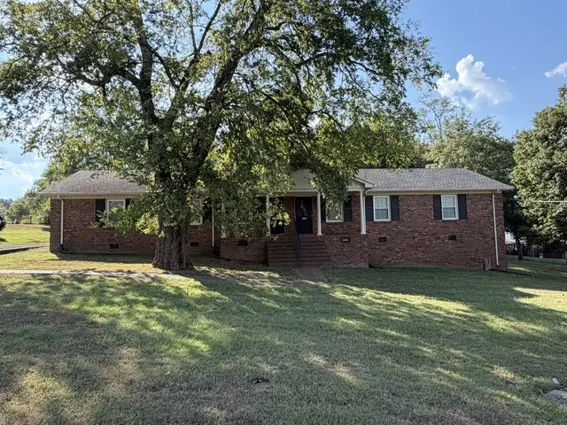 508 Hull Ave, Lewisburg, TN 37091