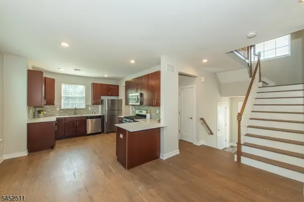 68 Sowers Dr, Mount Olive Twp., NJ 07840