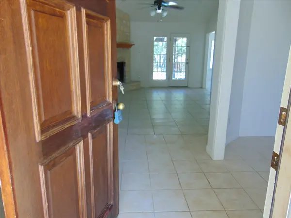 805 Barton Creek DR, Dripping Springs, TX 78620