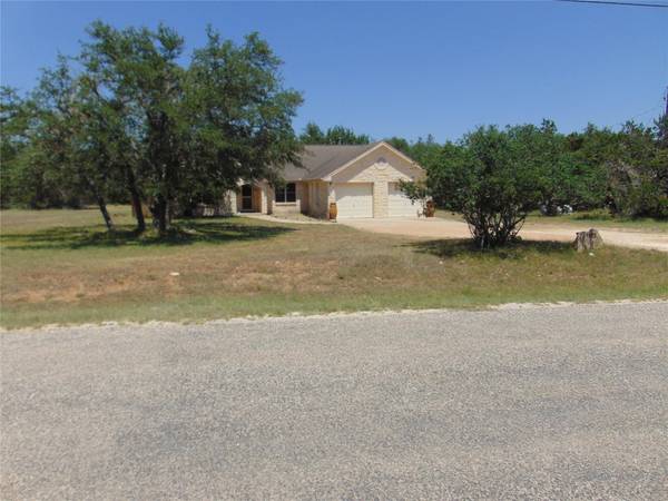 805 Barton Creek DR, Dripping Springs, TX 78620