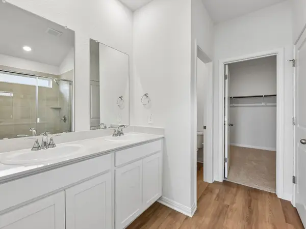 104 Woodbrook DR, Georgetown, TX 78674