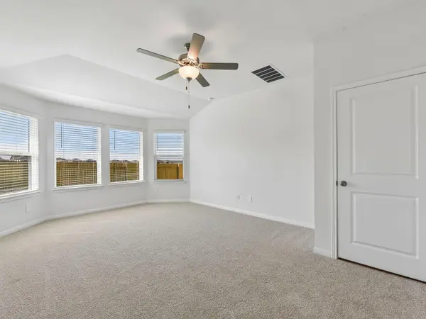 104 Woodbrook DR, Georgetown, TX 78674