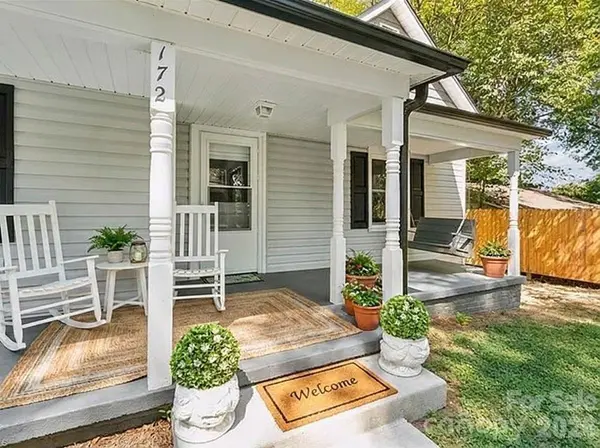 172 Eudy DR NW, Concord, NC 28025