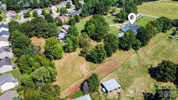 372 Linwood RD, Mooresville, NC 28115