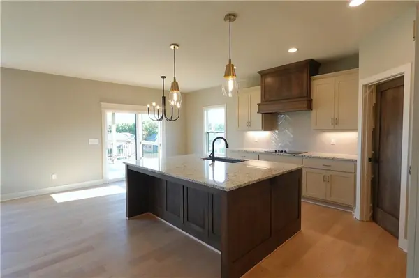12755 N Champanel WAY, Platte City, MO 64079