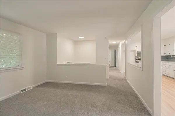 709 S Oak ST, Gardner, KS 66030