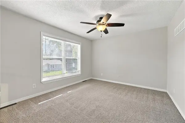 1622 N Emery ST, Independence, MO 64050