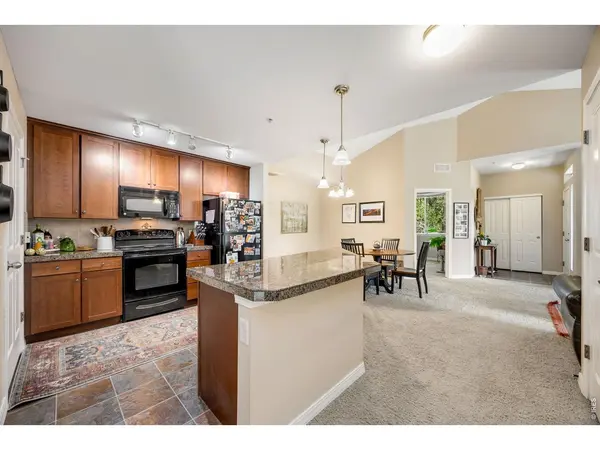 2450 Windrow #E205, Fort Collins, CO 80525