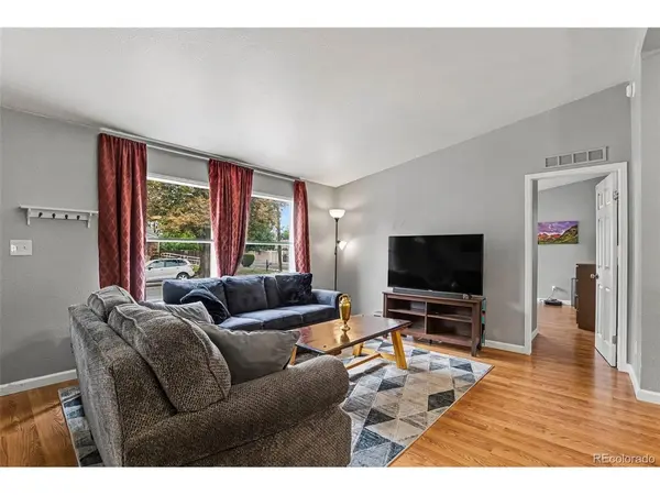 2301 Florence, Aurora, CO 80010