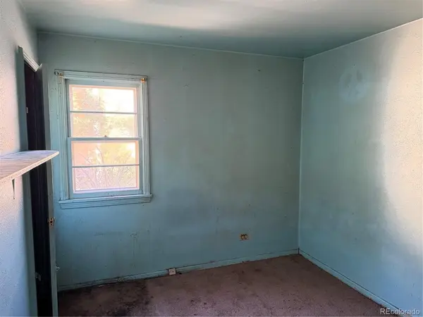 17 S Osceola, Denver, CO 80219