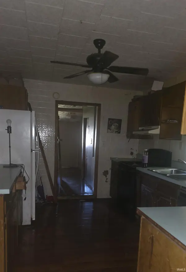 615 S Grove ST, Marion, IN 46953