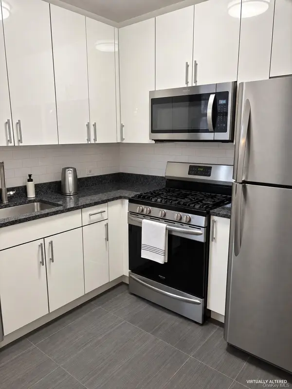 34-21 78th ST #3F, Jackson Heights, NY 11372