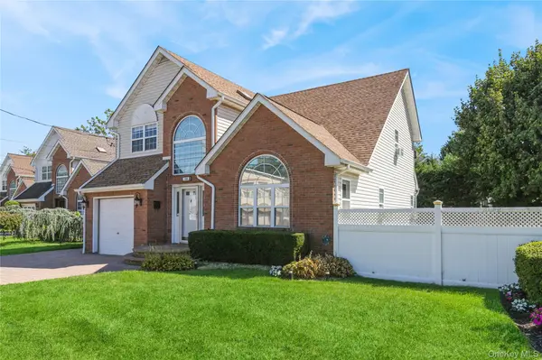 126 Washington AVE, Roosevelt, NY 11575
