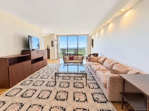 26910 Grand Central Parkway #15B, Floral Park, NY 11005