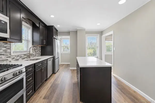 63 S Franklin AVE, Valley Stream, NY 11580