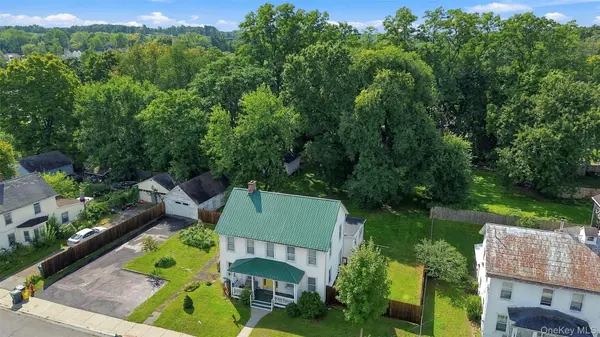 22 Bridge ST, Wallkill, NY 12589
