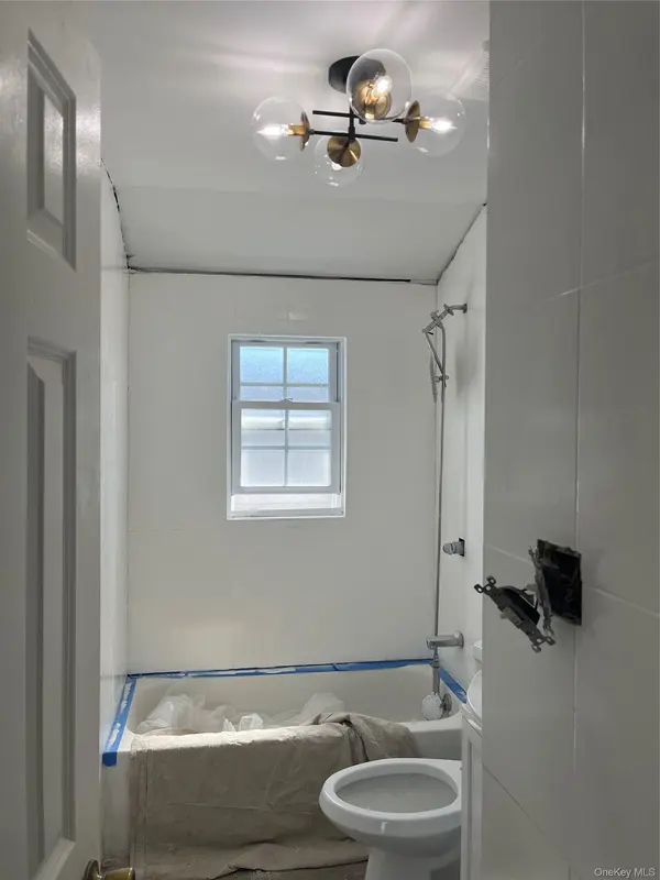 Address not disclosed, South Ozone Park, NY 11434