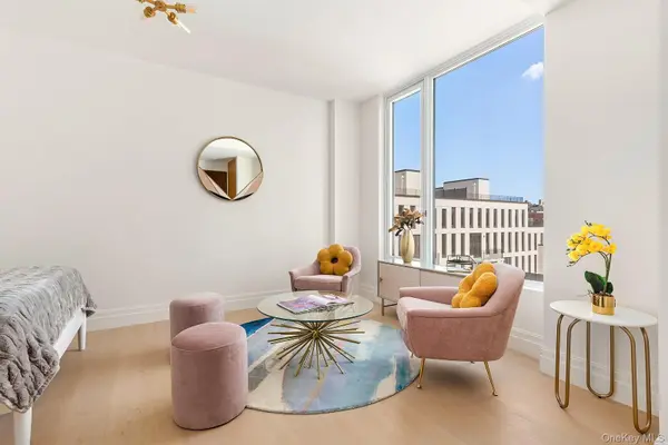 30-55 Vernon BLVD #8D, Astoria, NY 11102