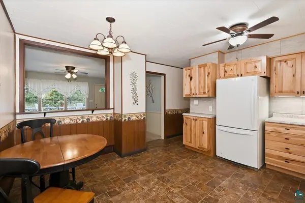5121 Independence Rd, Saginaw, MN 55779
