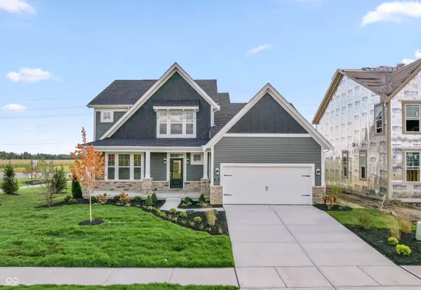739 Firefly LN, Greenfield, IN 46140