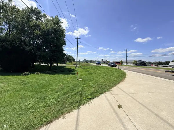 1379 Morton AVE, Martinsville, IN 46151