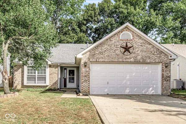 736 Kingston CIR, Brownsburg, IN 46112