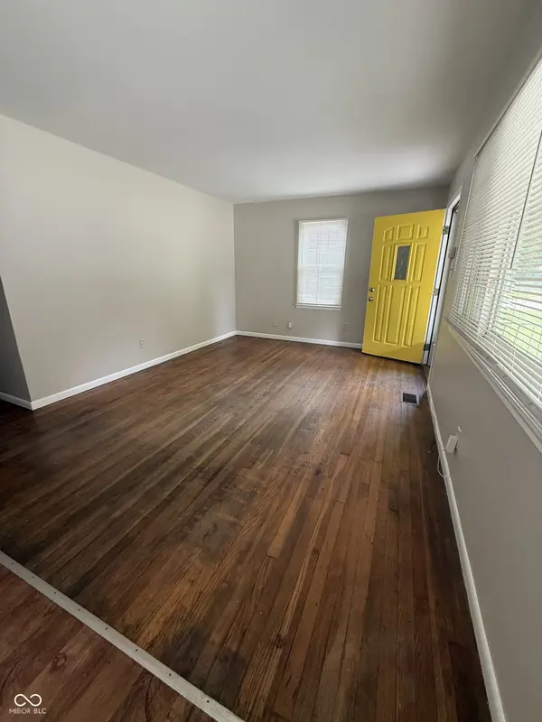1844 N Riley AVE, Indianapolis, IN 46218