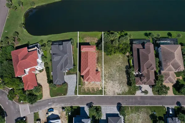 22 NORTHSHORE DR, Palm Coast, FL 32137