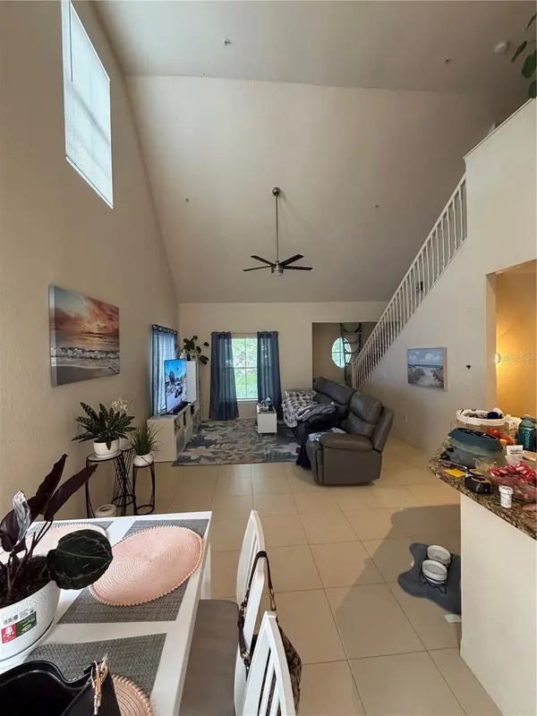 6017 WESTGATE DR #922, Orlando, FL 32835