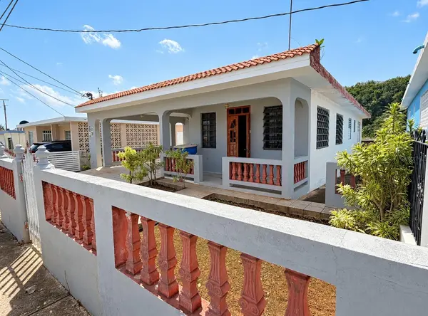 #635 18 ST. URB. VISTA VERDE, Aguadilla, PR 00603