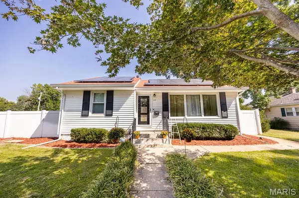 149 S 33rd ST, Belleville, IL 62226
