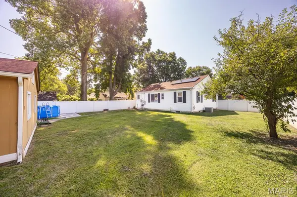149 S 33rd ST, Belleville, IL 62226
