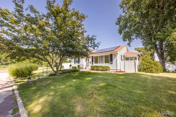 149 S 33rd ST, Belleville, IL 62226