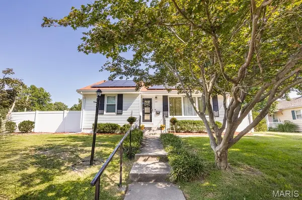 149 S 33rd ST, Belleville, IL 62226