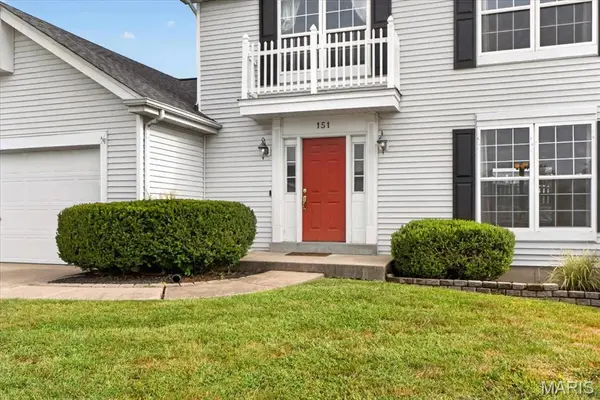 151 Royallsprings Pkwy, O'fallon, MO 63368