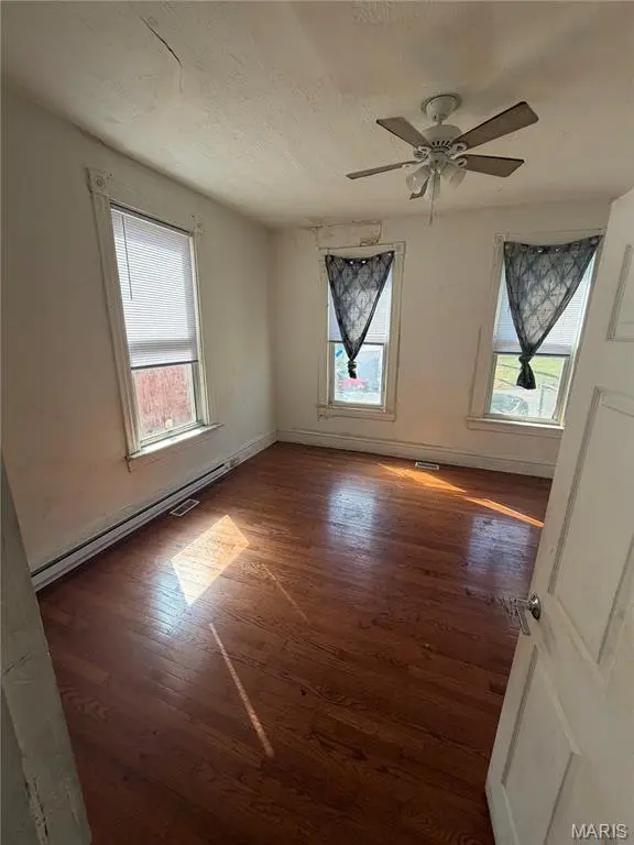 2233 Gasconade ST, St Louis, MO 63118