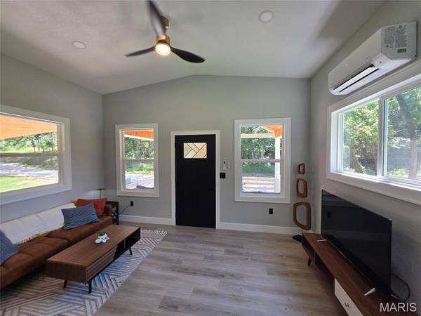 101 Terra Alta Drive, Poplar Bluff, MO 63901