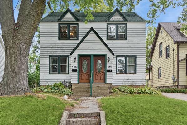832 N 11th ST, Dekalb, IL 60115
