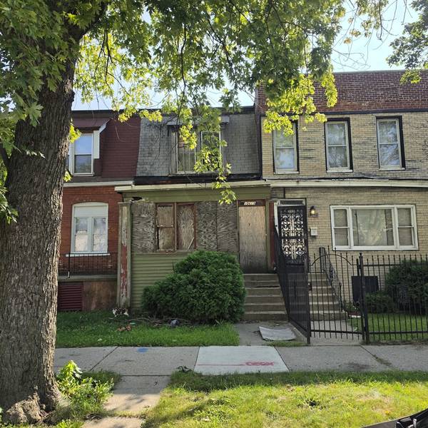 10619 S Champlain AVE, Chicago, IL 60628