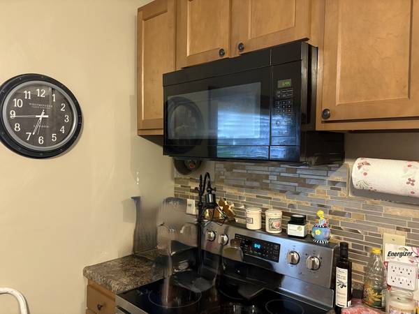 207 W Sylvia AVE, Christopher, IL 62822