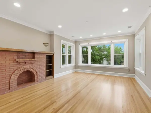7149 S Vernon AVE N #1, Chicago, IL 60619