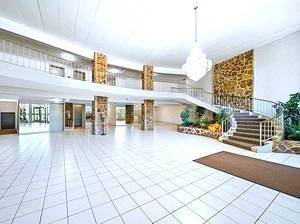 16 E Old Willow RD #209S, Prospect Heights, IL 60070