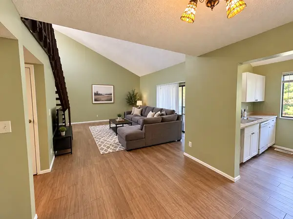 2105 Melrose DR #C, Champaign, IL 61820