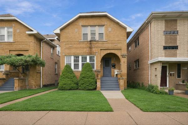3717 Ridgeland AVE, Berwyn, IL 60402
