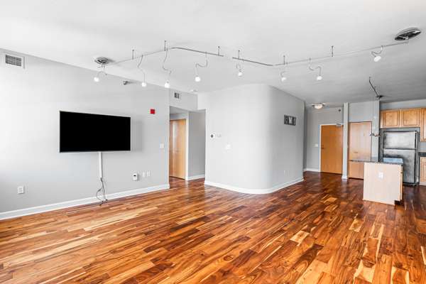 5 E 14th PL #1304, Chicago, IL 60605